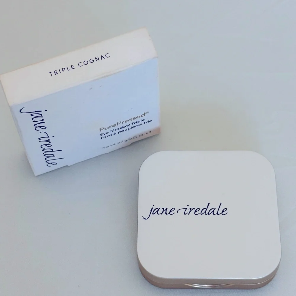 Jane Iredale Triple Shadow